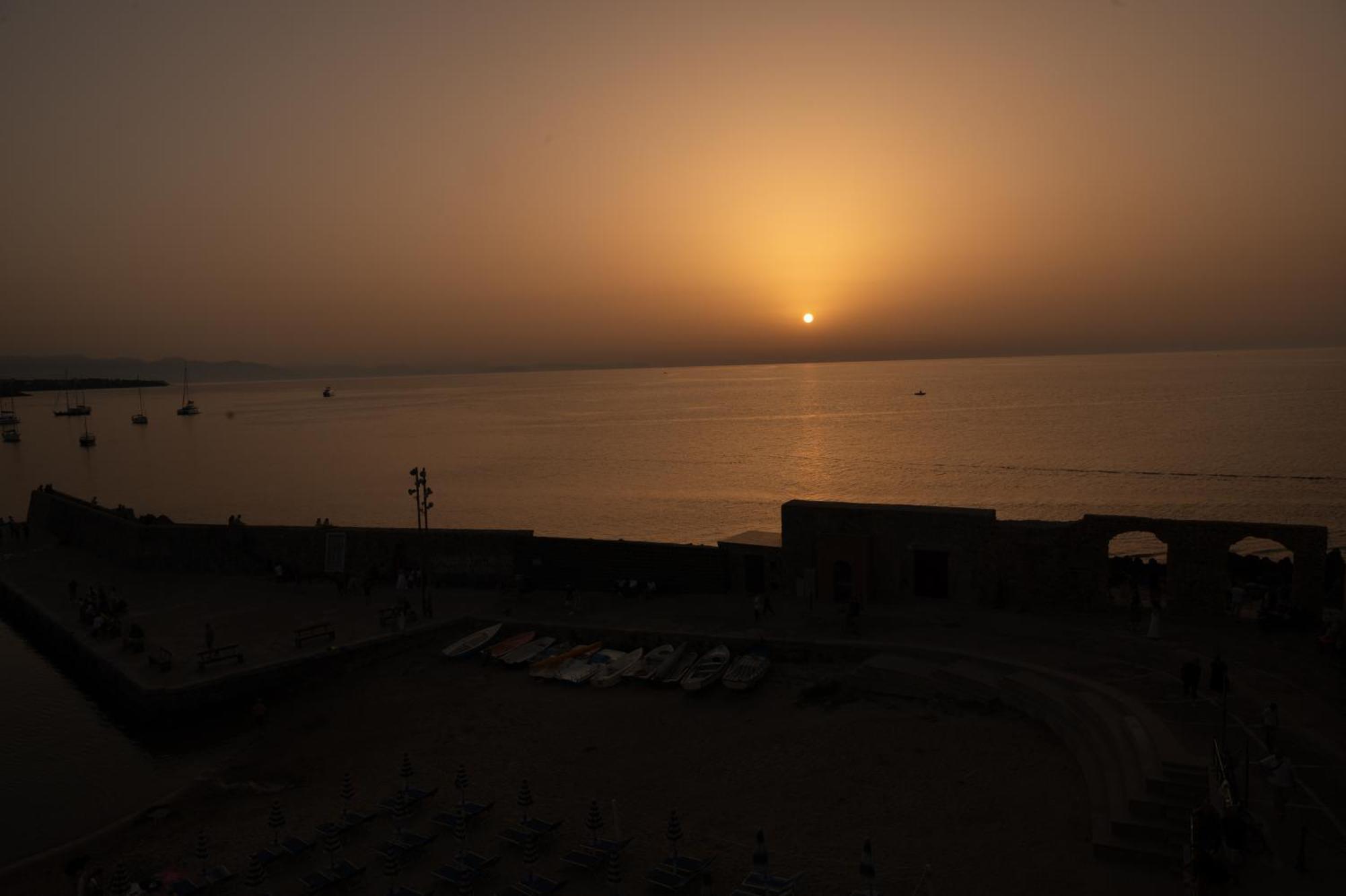 Casa Vacanze Tramonto Alla Marina Cefalù Εξωτερικό φωτογραφία