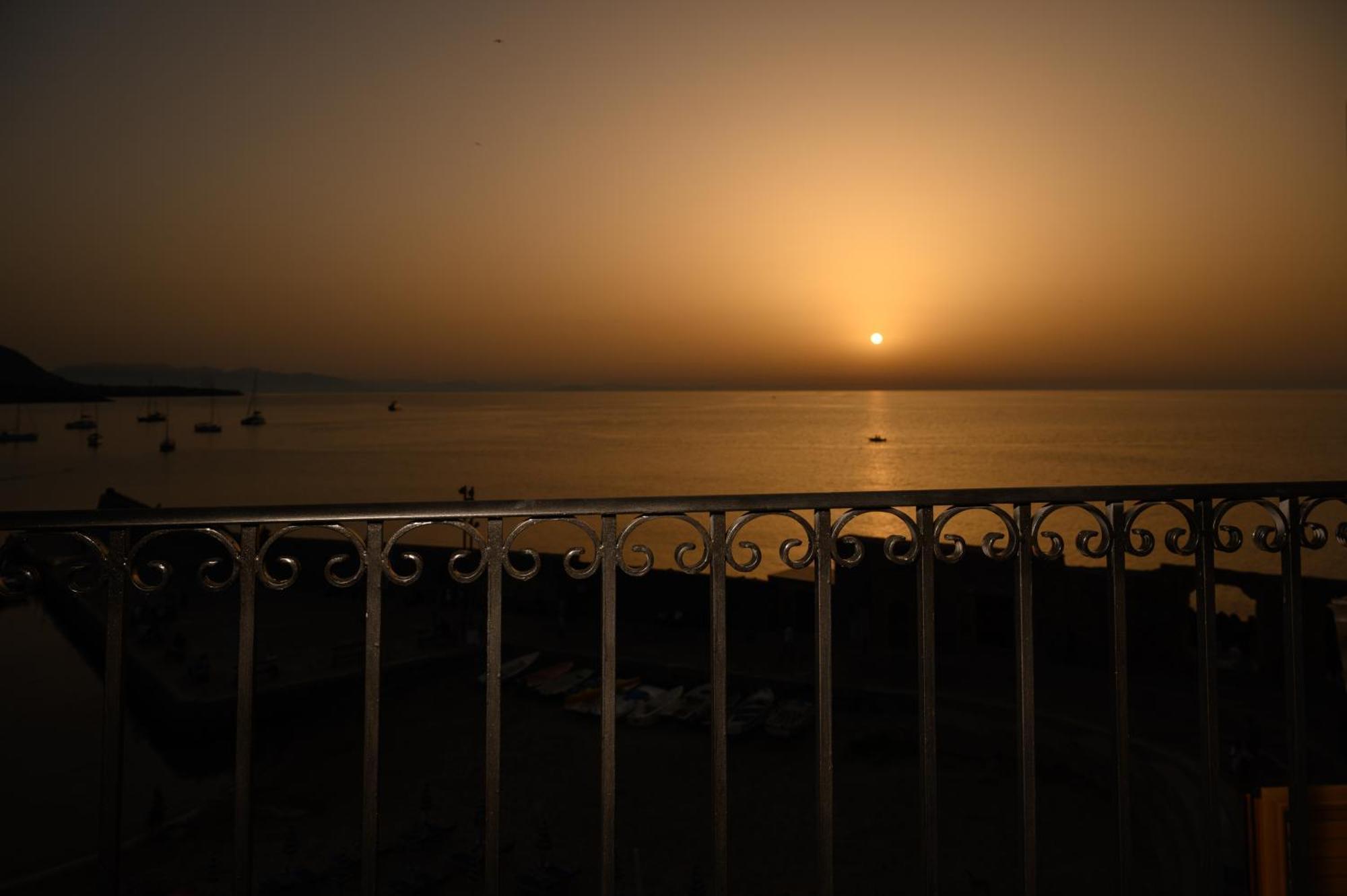 Casa Vacanze Tramonto Alla Marina Cefalù Εξωτερικό φωτογραφία